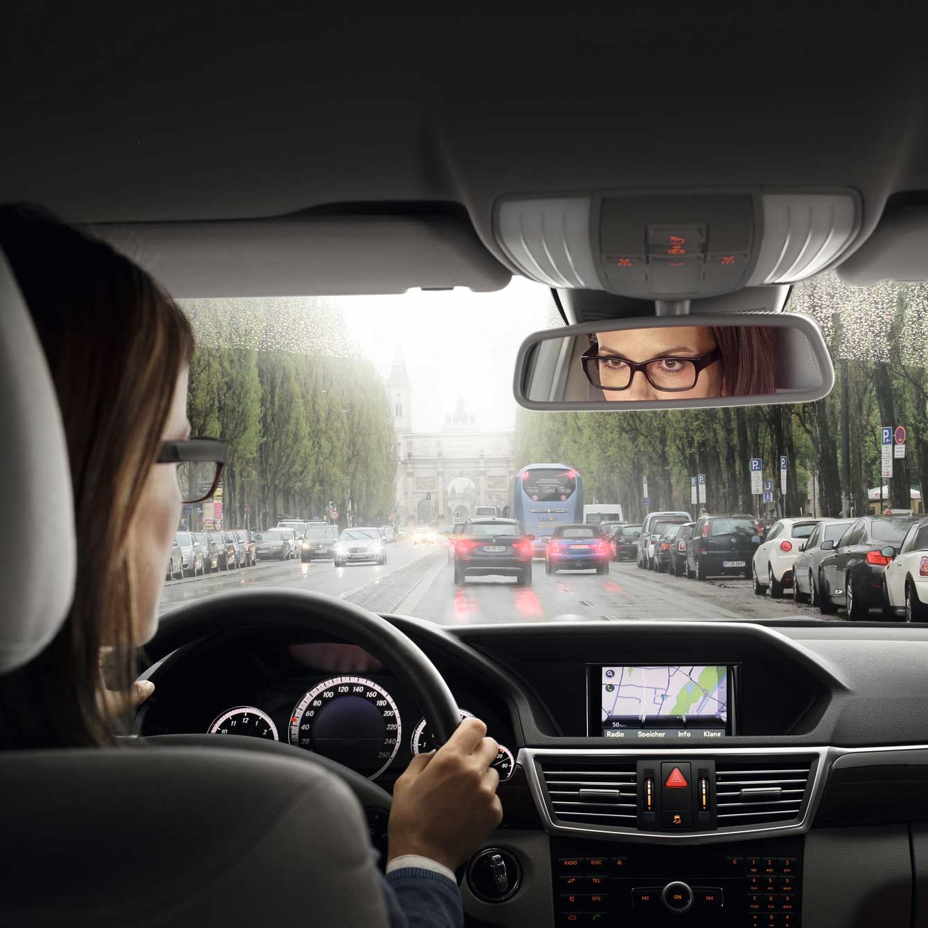 Difficulty in refocusing when the eyes alternate between the dashboard and the road ahead